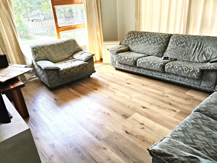To Let 3 Bedroom Property for Rent in Strandvale Western Cape